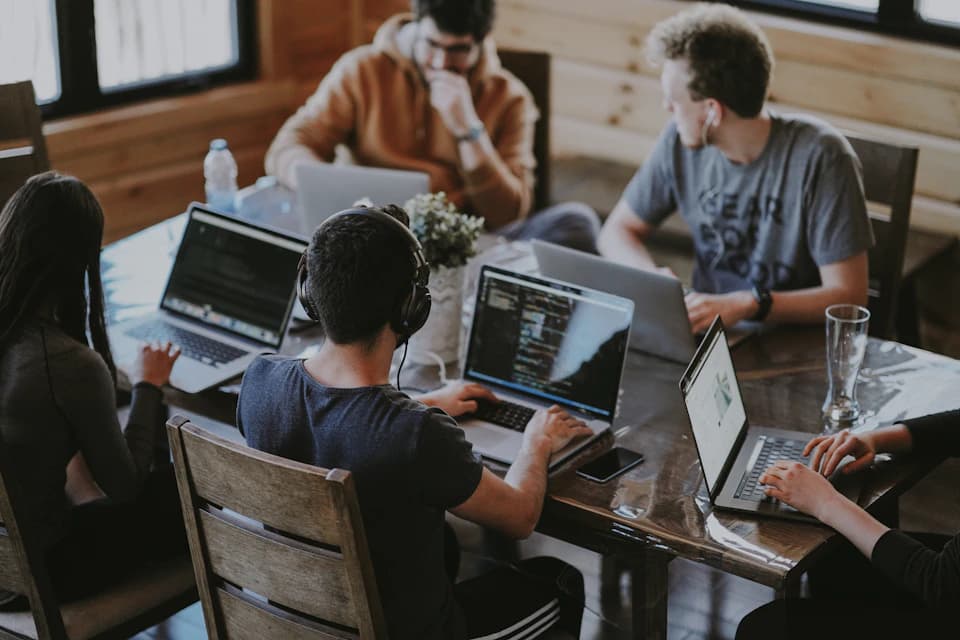 The Summitora team collaborating